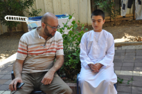 بالصور: قناة الجزيرة تُعد تقريراً عن الطالب المميّز "محمد أمير سكحفي" من يافا 